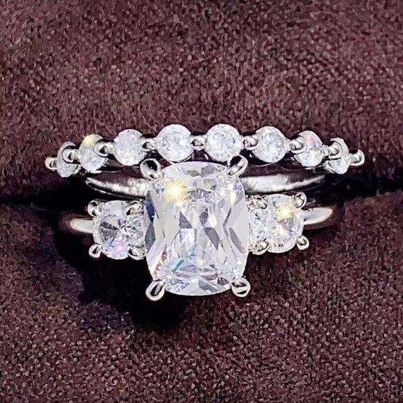 NEW 18k White Gold Diamond Ring Band Set of 2 Rings - Picture 2 of 5